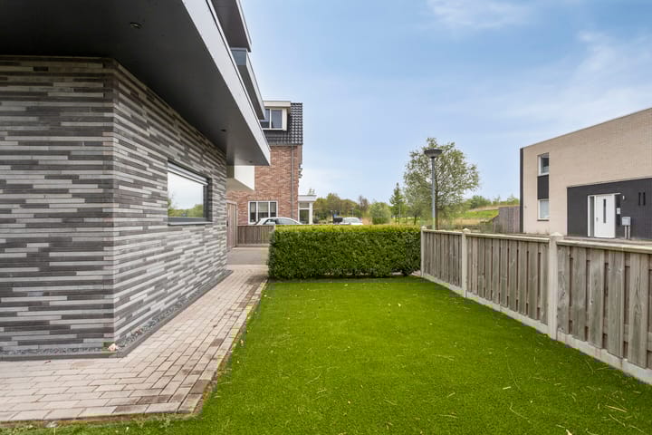 Foto 49 van Aafje Andersstraat 57