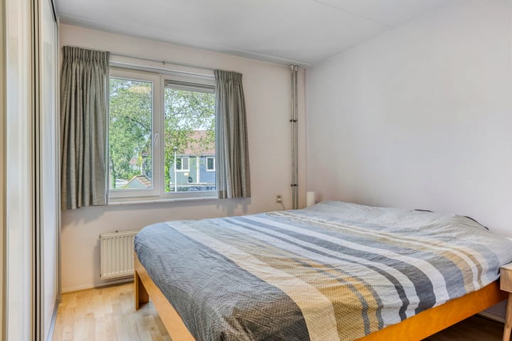 Photo 11 of Stokebrand 377