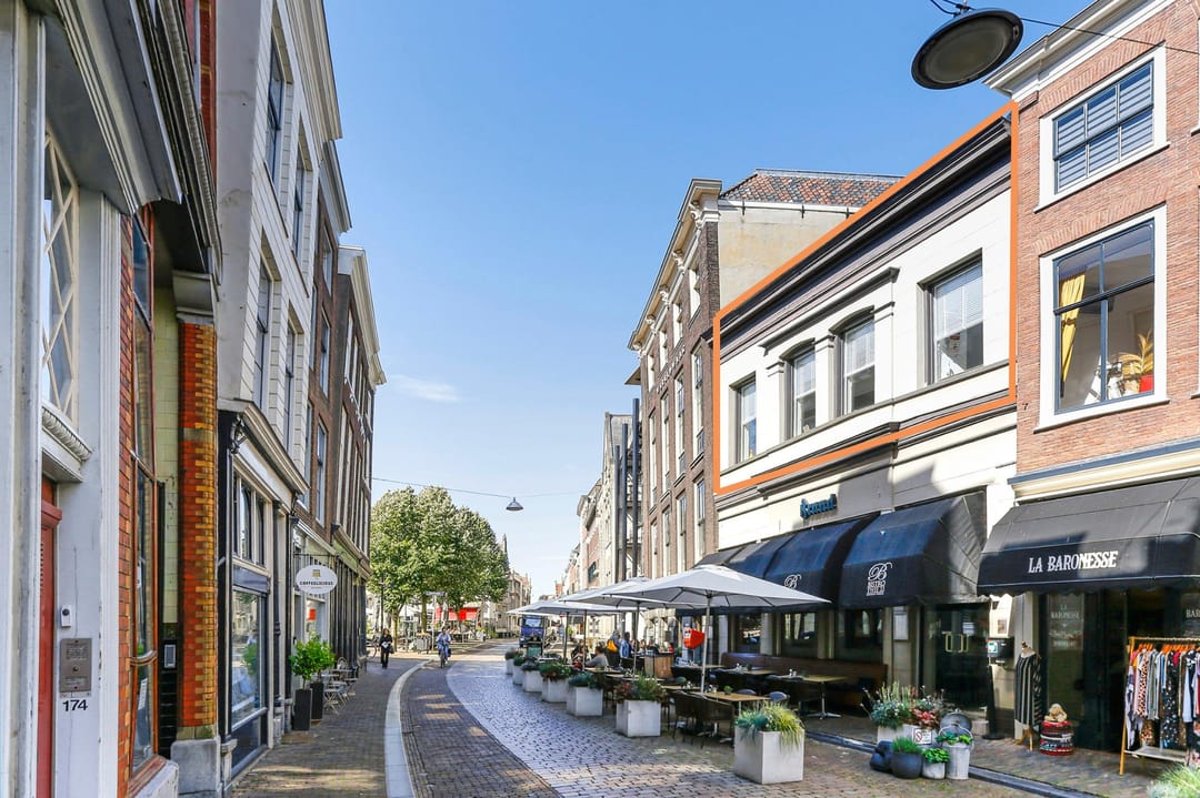 Foto 2 van Sledenaarsgang 24-A