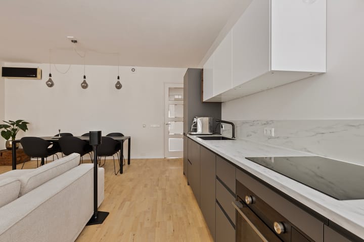 Foto 5 van Sledenaarsgang 24-A