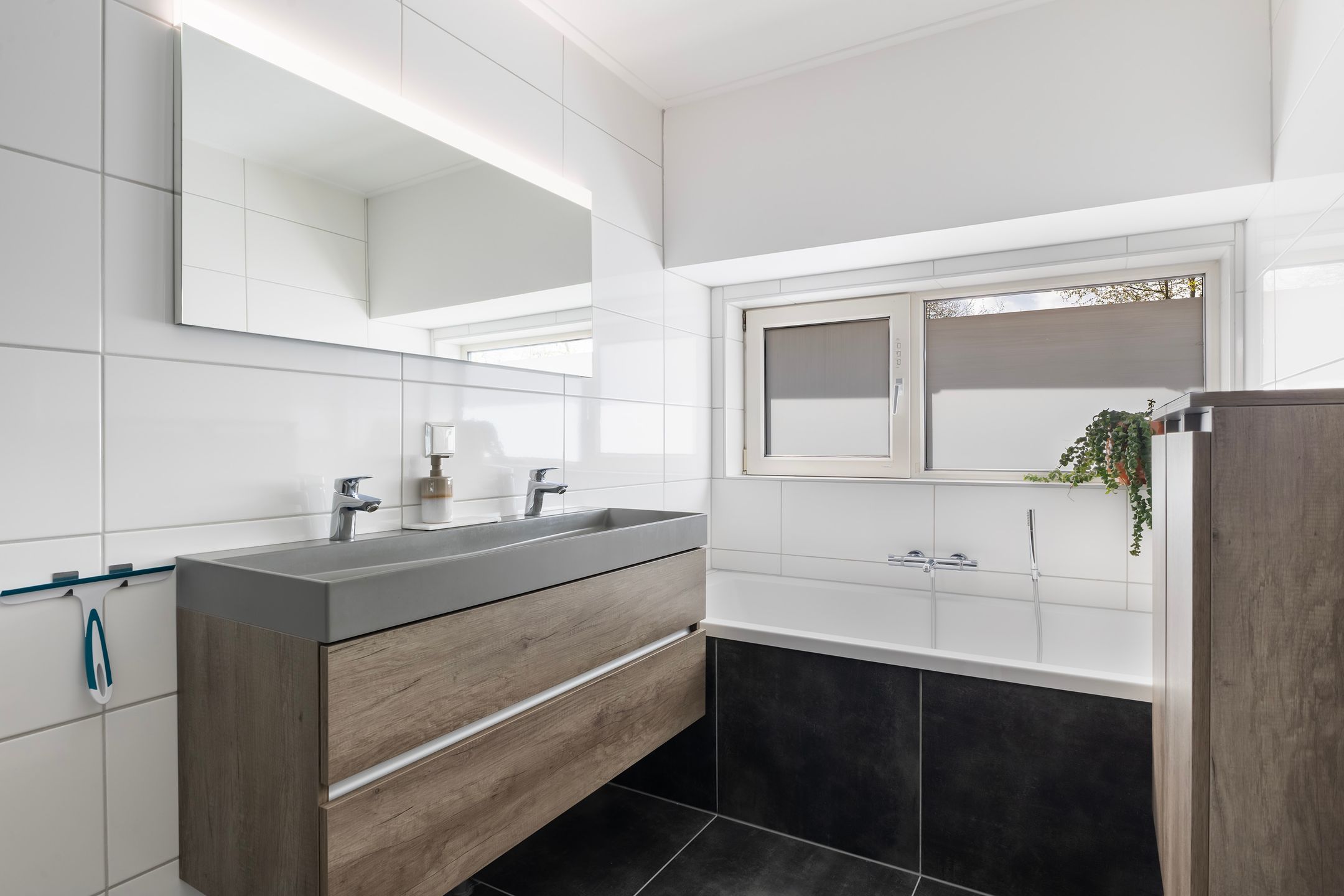 Photo 30 of van Leeuwenhoekstraat 43