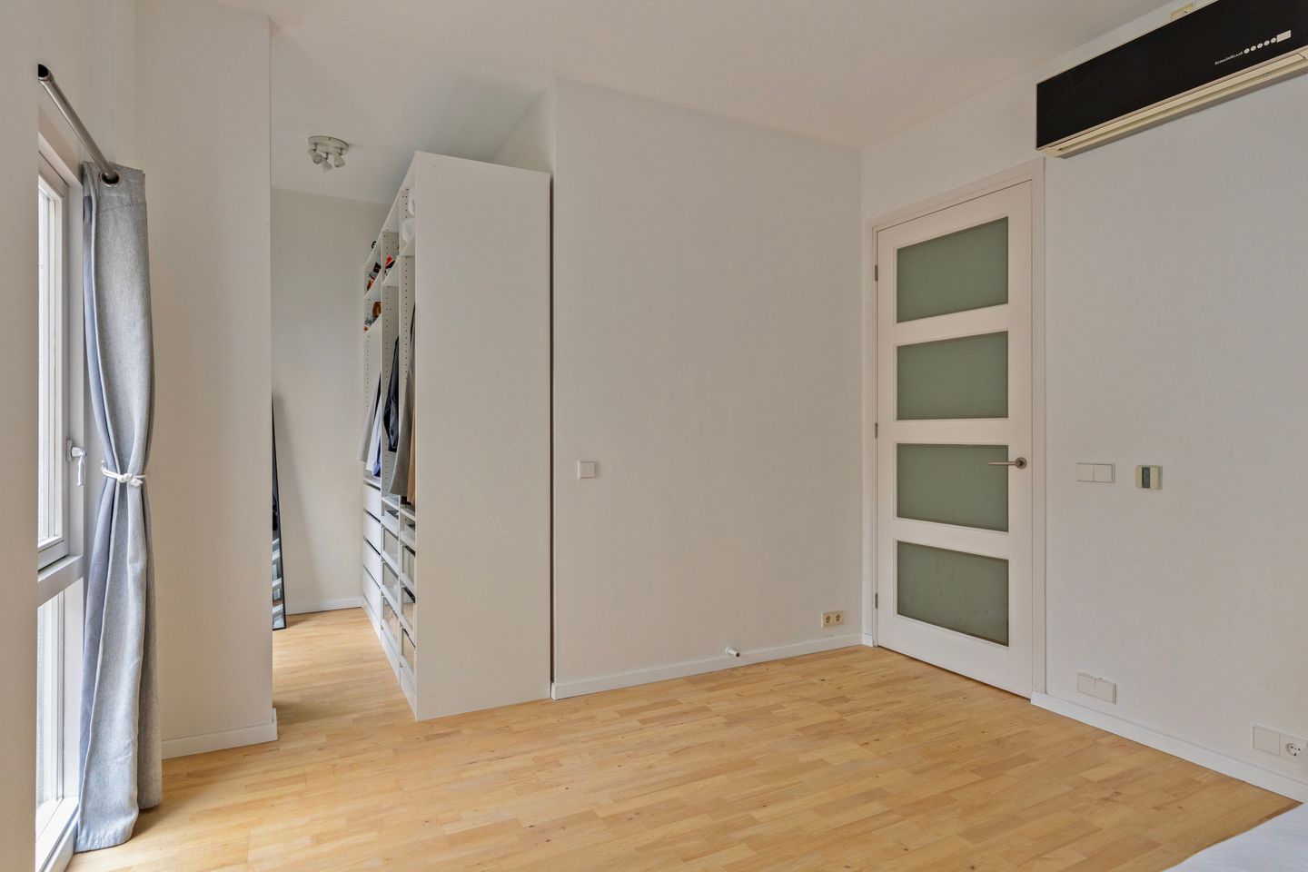 Foto 14 van Sledenaarsgang 24-A