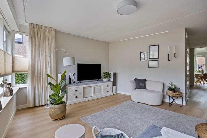 Foto 12 van Belgradostraat 16