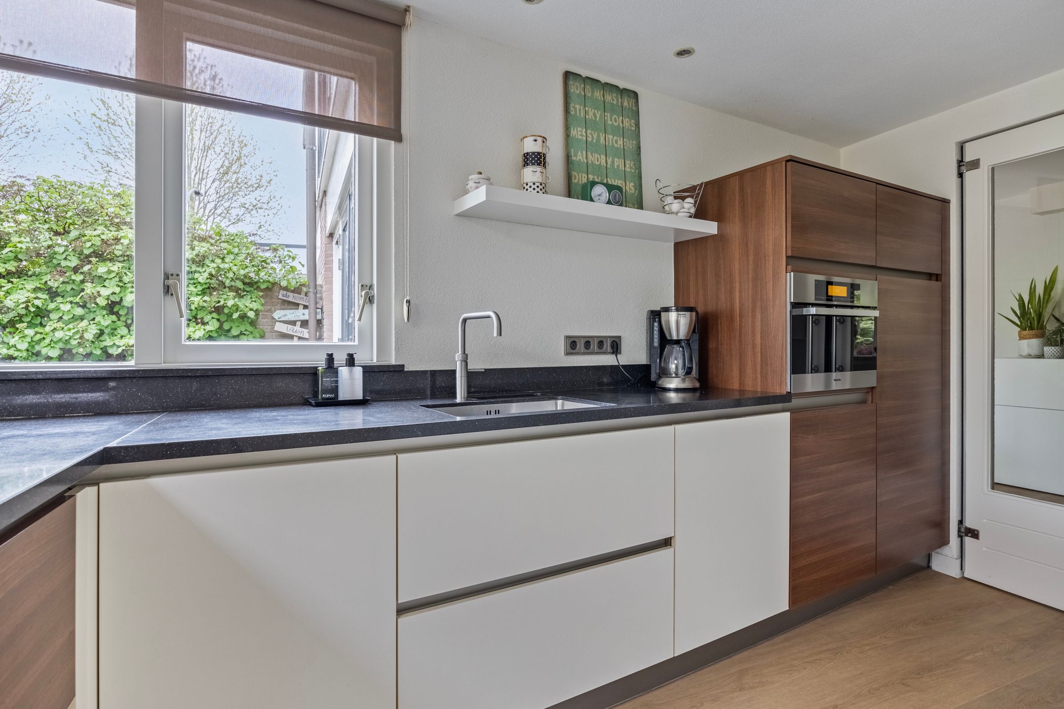 Foto 21 van Belgradostraat 16