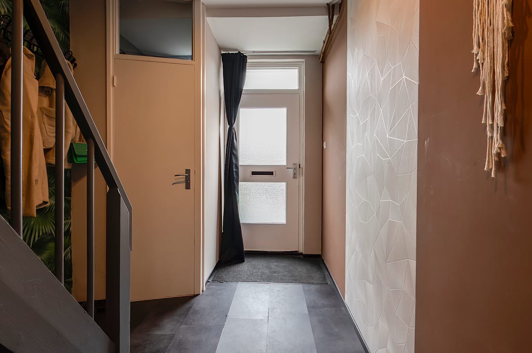 Photo 7 of Debussystraat 90