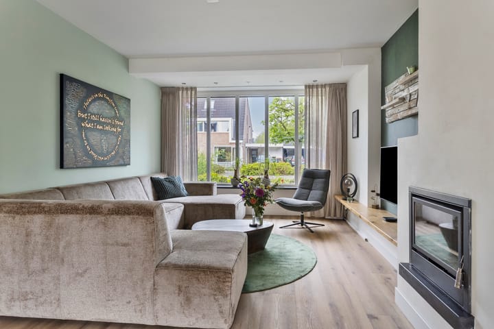 Foto 2 van Nathan Poolpad 12