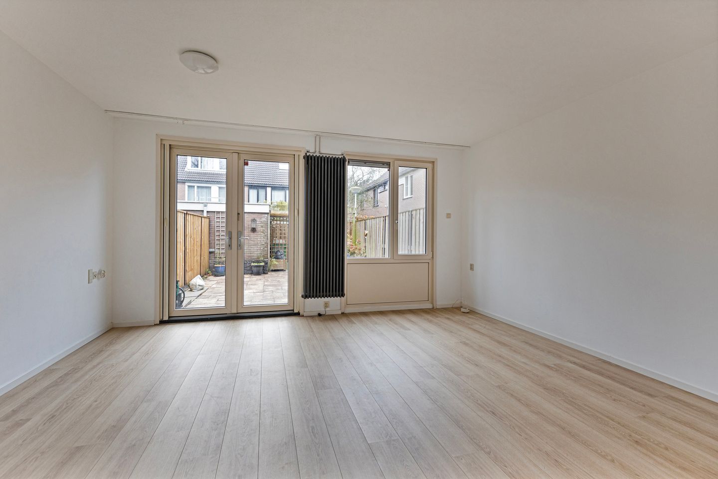 Photo 4 of Praam 341