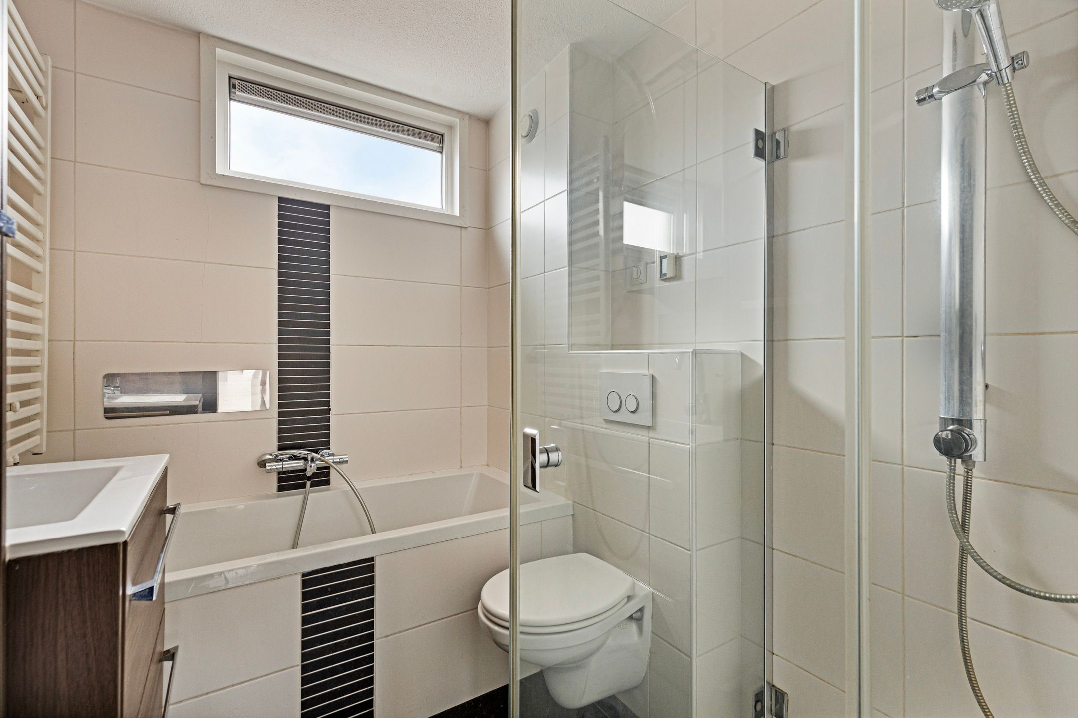 Photo 9 of Praam 341