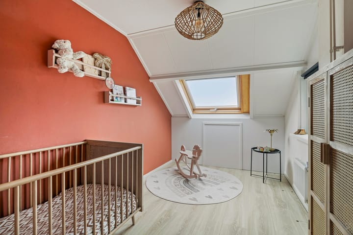 Photo 13 of Dr Holwerdastraat 5