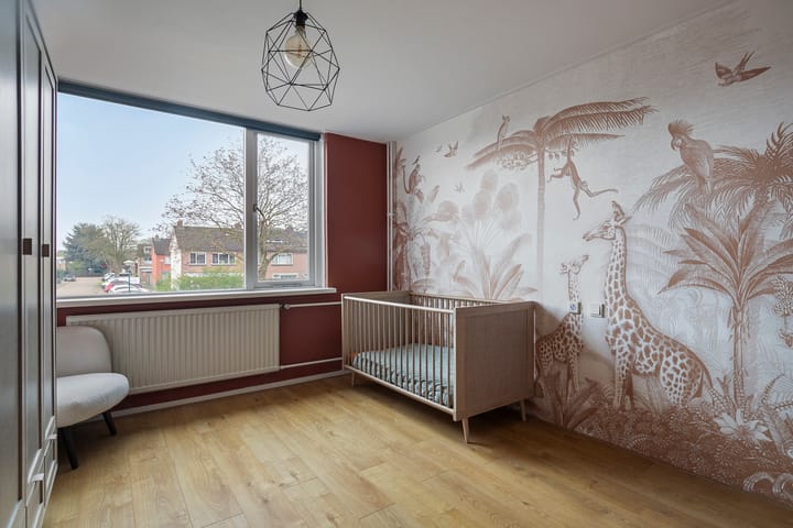 Photo 15 of Dr Holwerdastraat 5