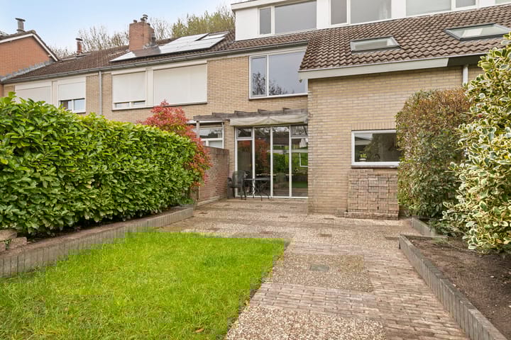 Photo 23 of Dr Holwerdastraat 5