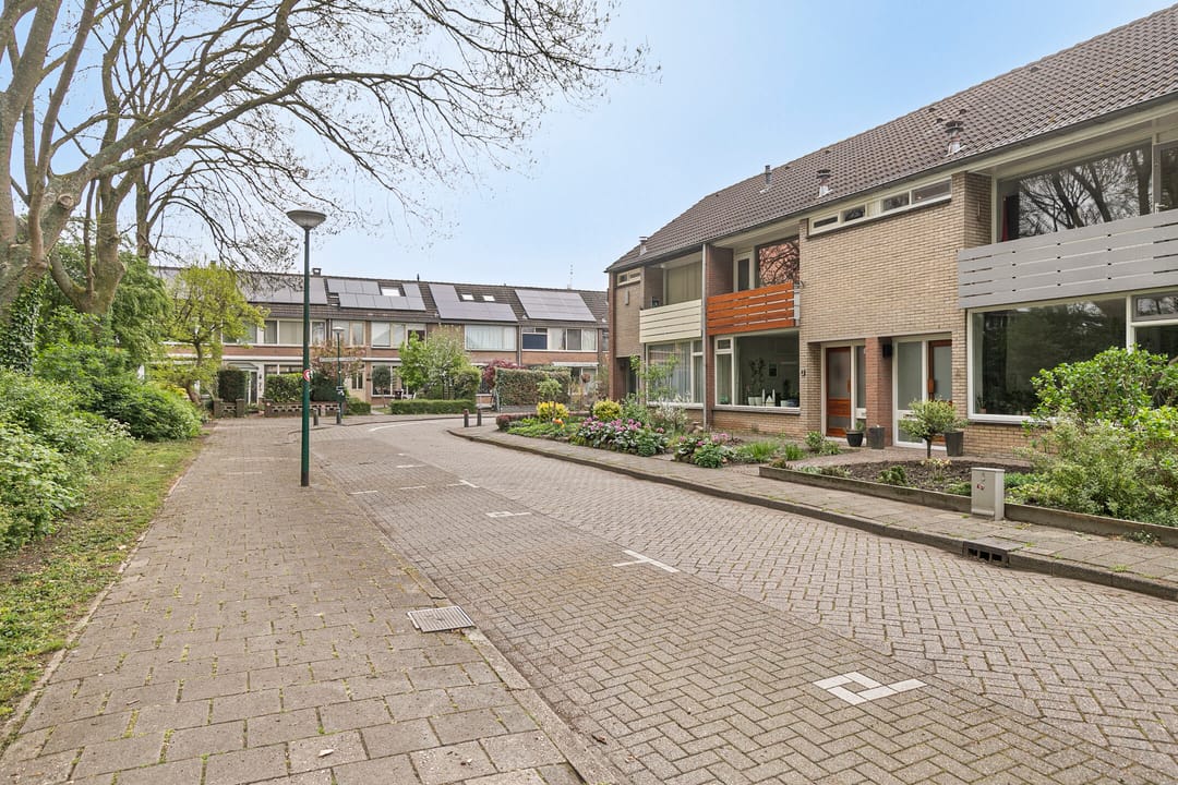 Foto 28 van Dr Holwerdastraat 5