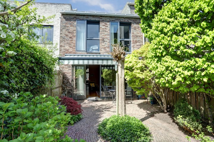 Foto 2 van Patrijsplantsoen 31