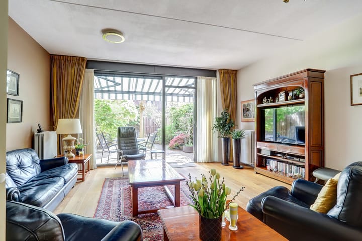 Foto 16 van Patrijsplantsoen 31