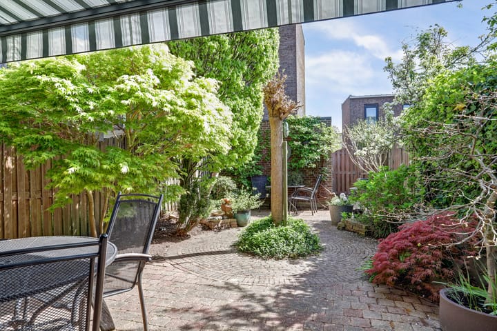 Foto 35 van Patrijsplantsoen 31