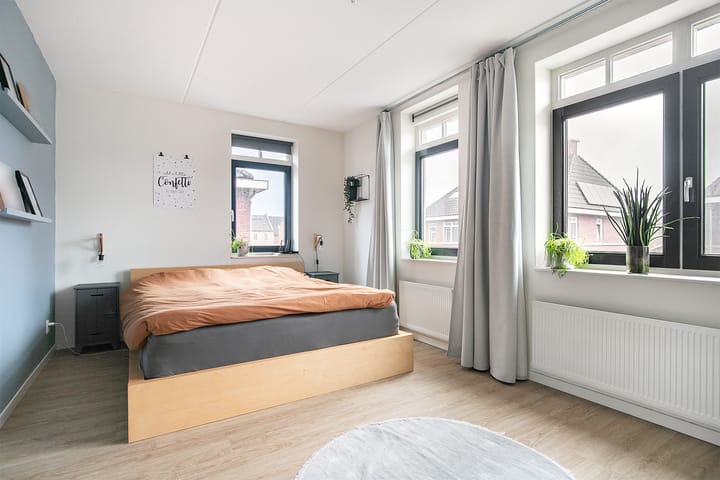 Foto 12 van Parelmoervlinderstraat 8