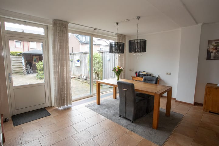 Photo 19 of Laan '40-'45 56