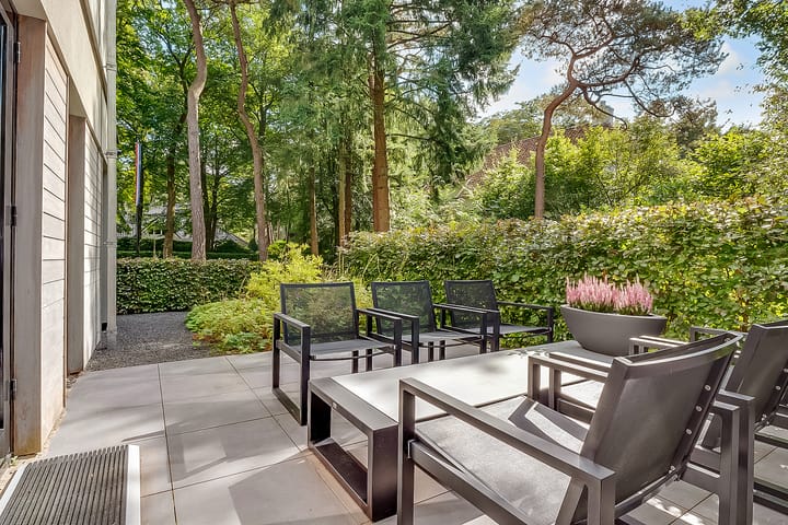 Foto 12 van Dennenweg 17-A