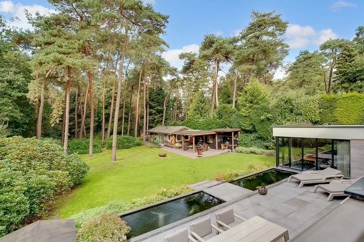 Foto 40 van Dennenweg 17-A