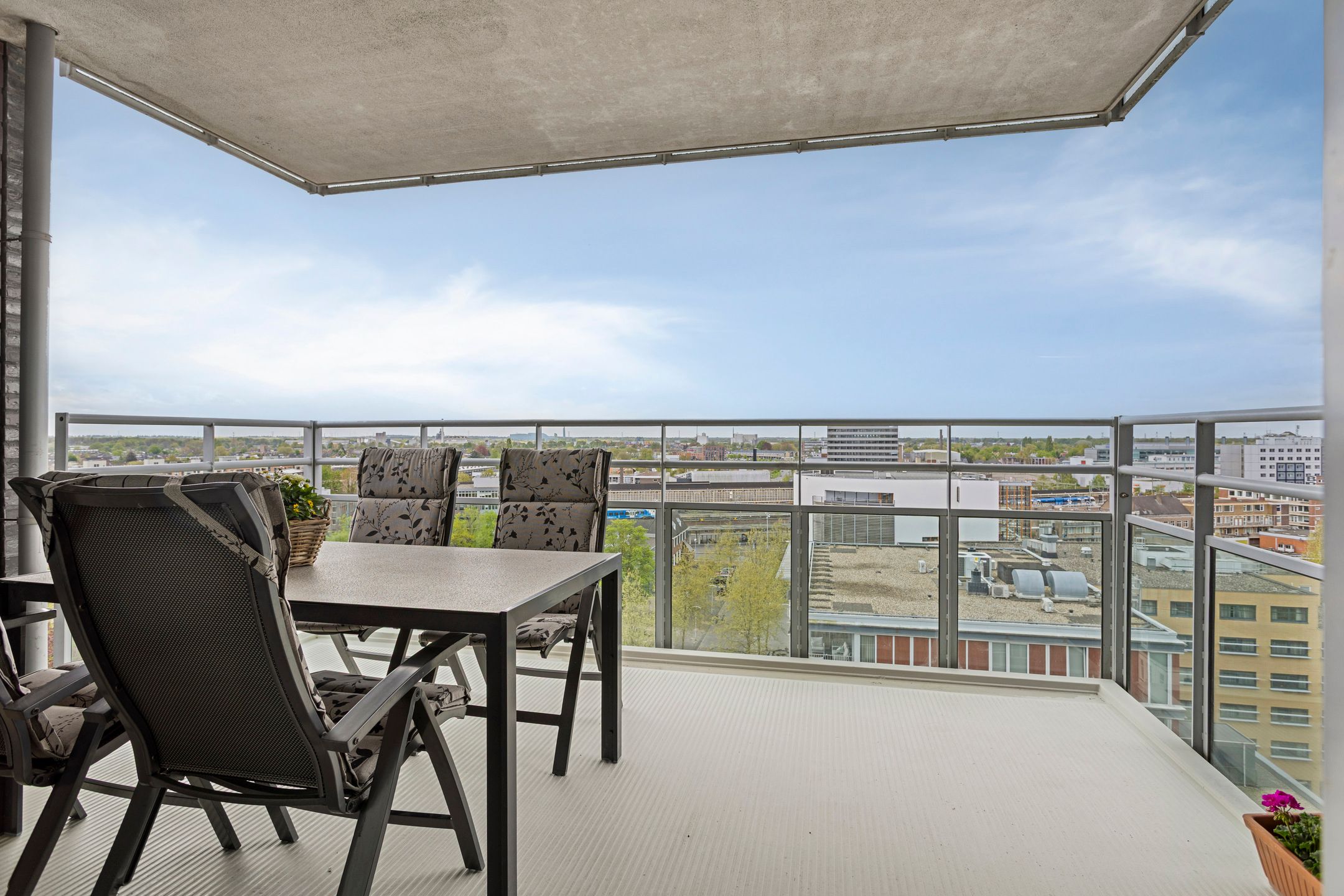 Foto 33 van Beursstraat 24-4