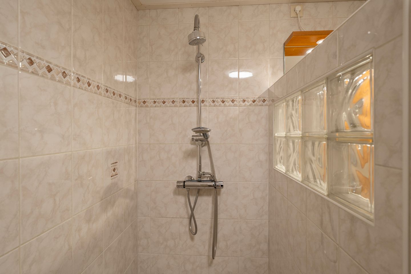 Foto 20 van Lindelaan 15