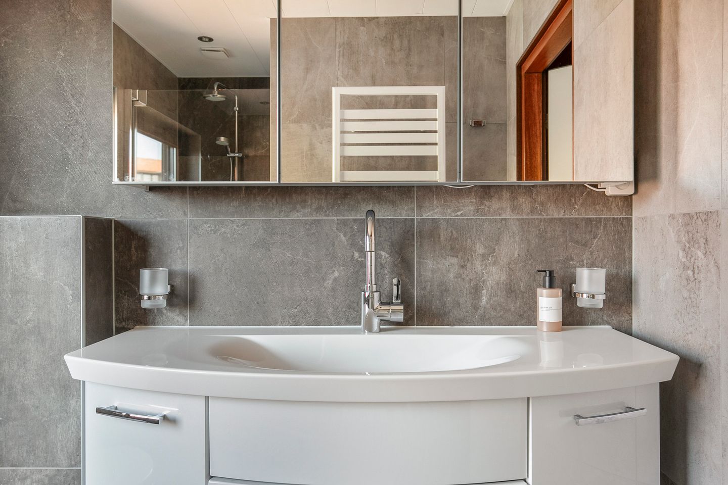 Foto 19 van Van Liedekerkestraat 51