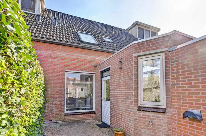 Foto 44 van Goudenregenstraat 72