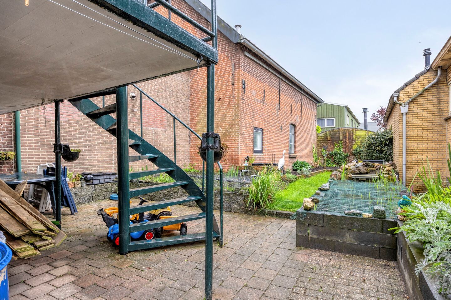 Foto 25 van Buitendams 407