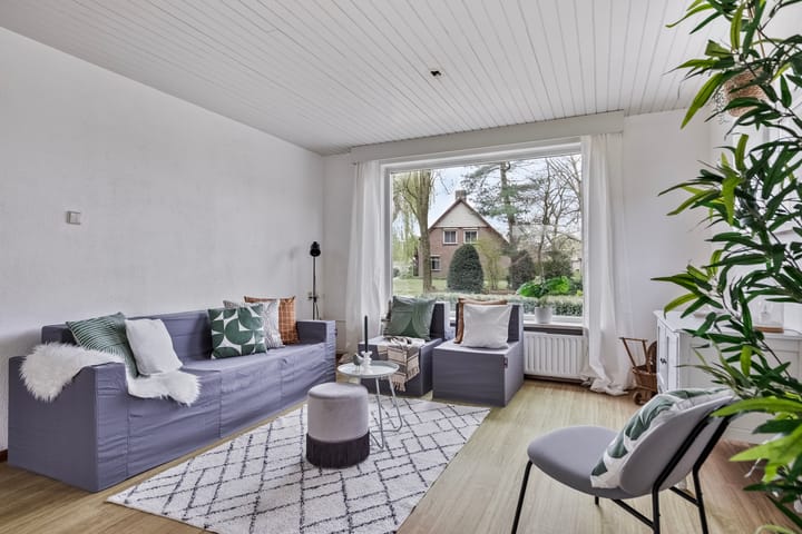 Foto 3 van Monseigneur van Oorschotstraat 30