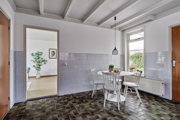 Foto 9 van Monseigneur van Oorschotstraat 30