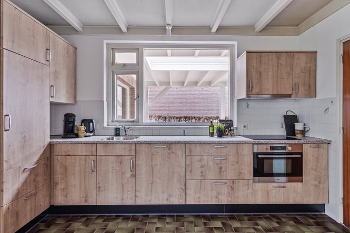 Foto 10 van Monseigneur van Oorschotstraat 30