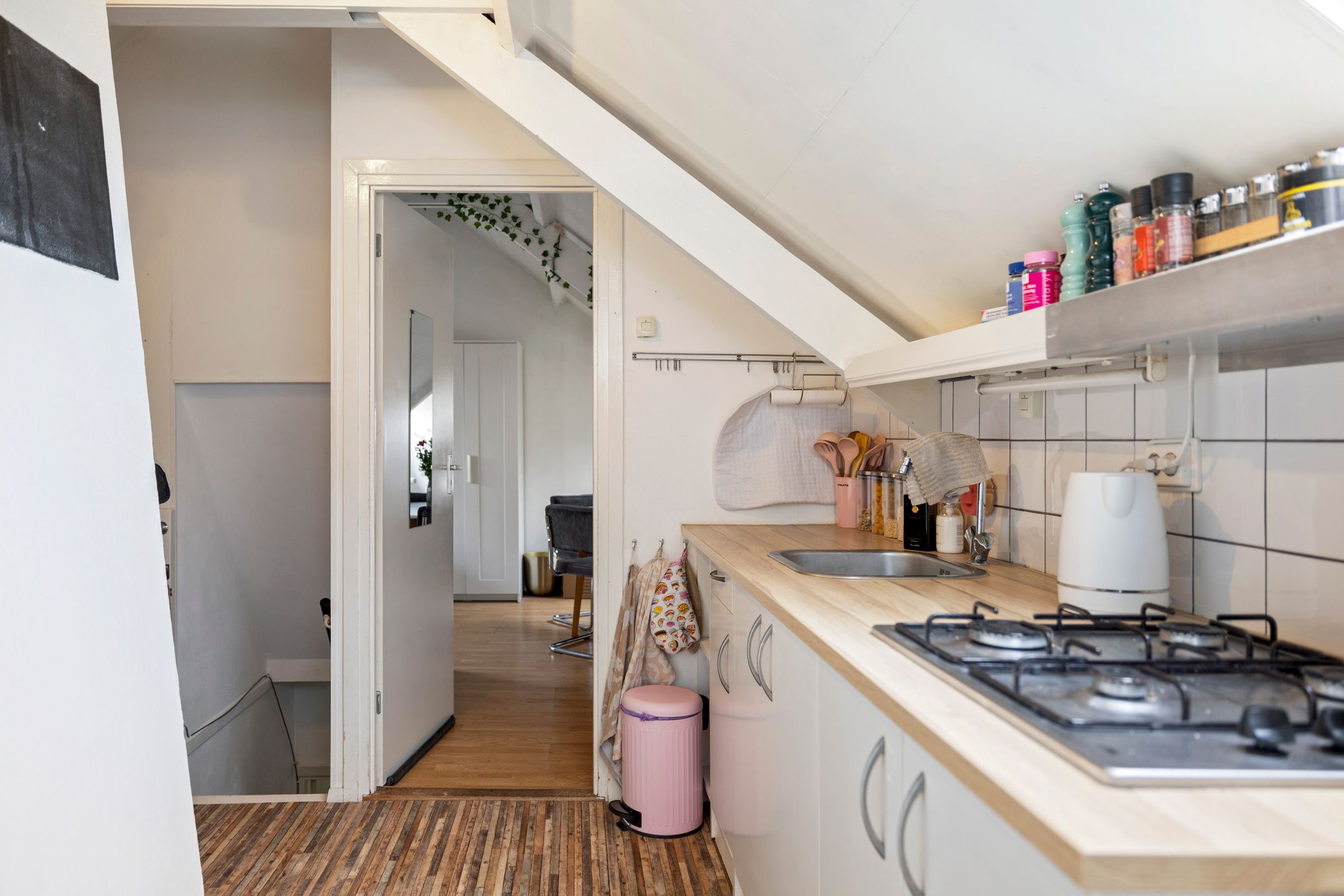 Photo 24 of Schurenstraat 5