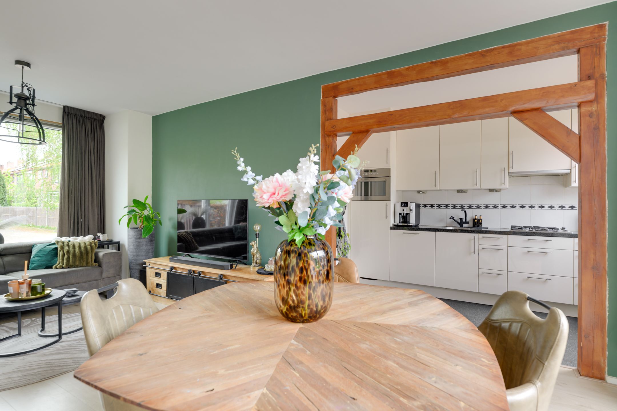 Foto 9 van Hendrik van Naaldwijkstraat 48