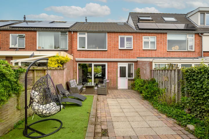 Photo 17 of Hendrik van Naaldwijkstraat 48