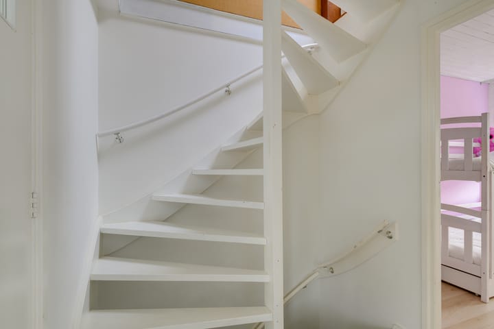 Photo 20 of Hendrik van Naaldwijkstraat 48