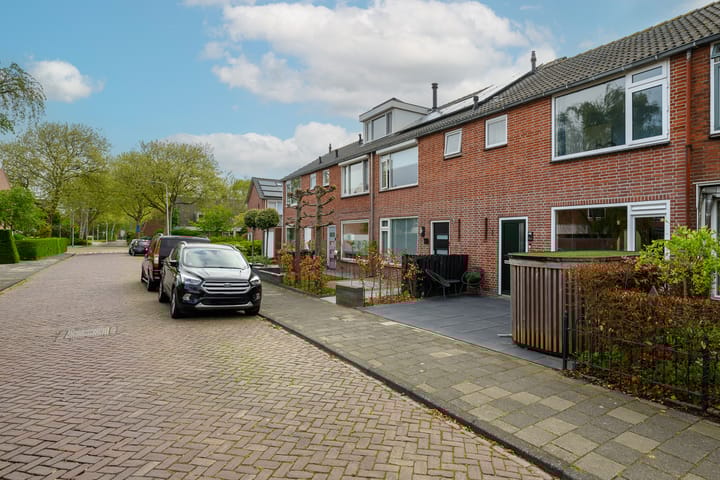 Photo 27 of Hendrik van Naaldwijkstraat 48