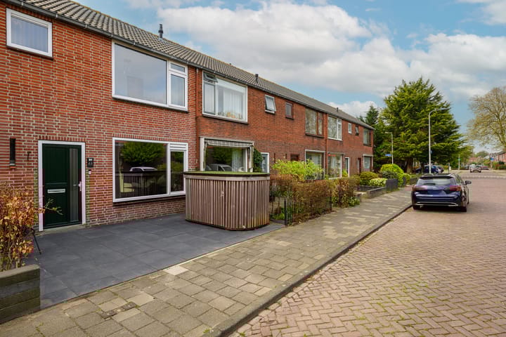 Photo 28 of Hendrik van Naaldwijkstraat 48