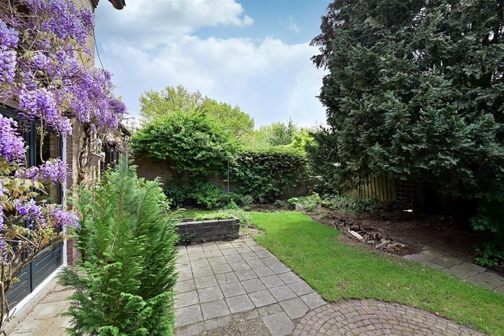 Foto 13 van C. Evertsenstraat 87