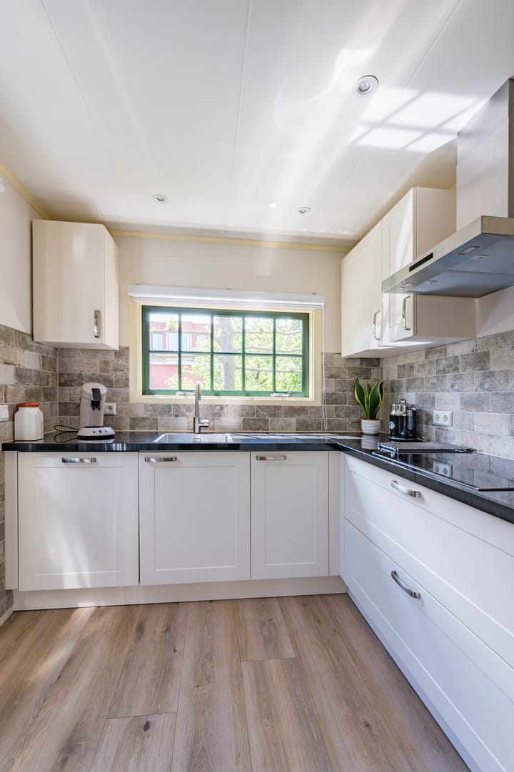 Foto 10 van Krommenieërweg 62