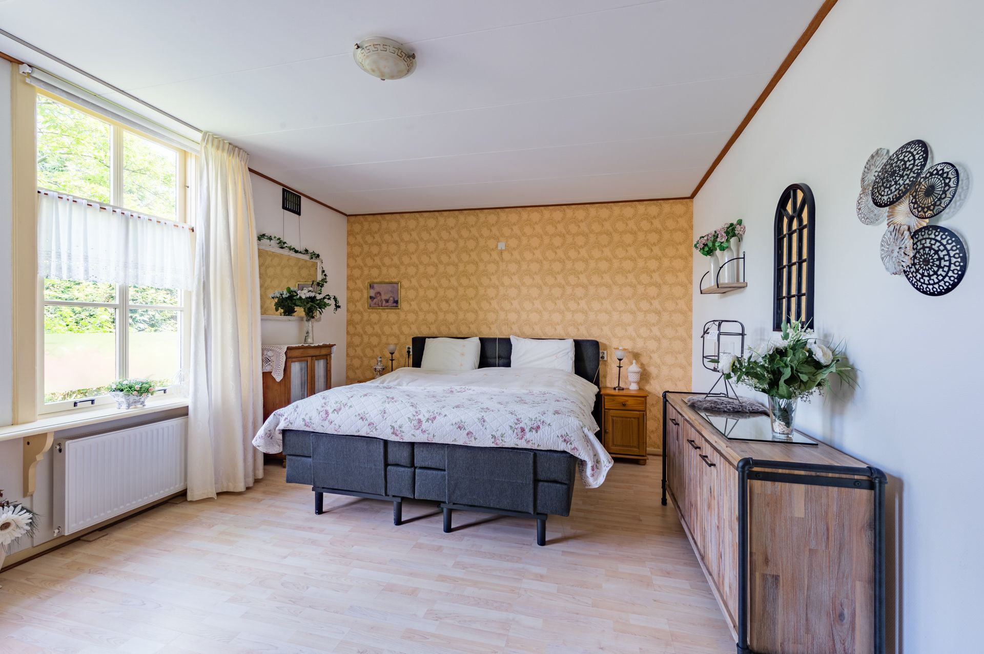 Photo 12 of Krommenieërweg 62