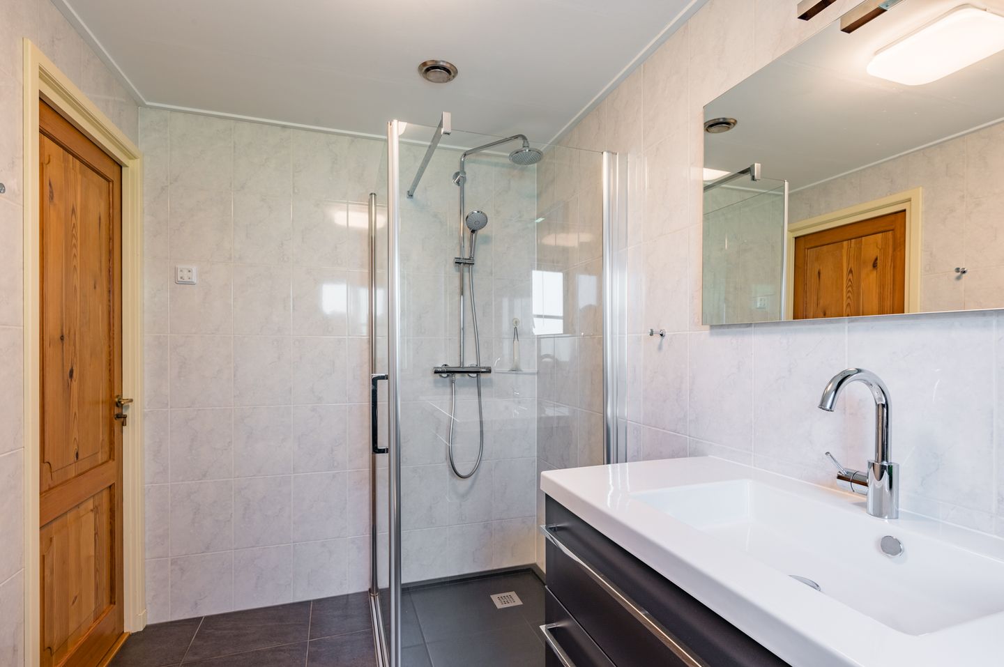 Photo 19 of Krommenieërweg 62