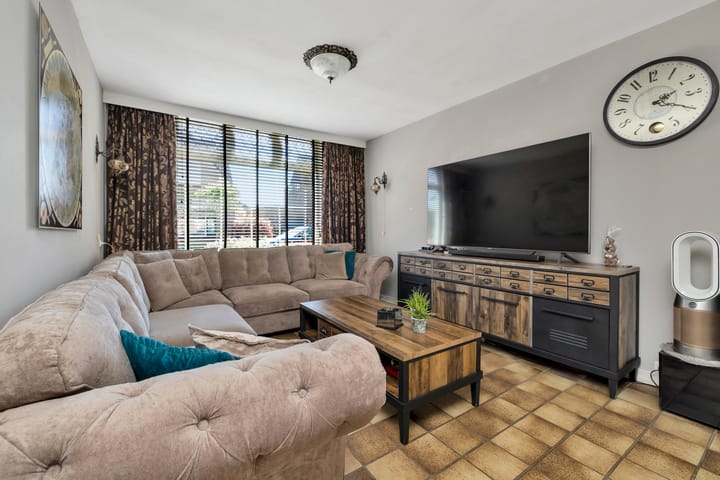 Foto 8 van Radiostraat 4