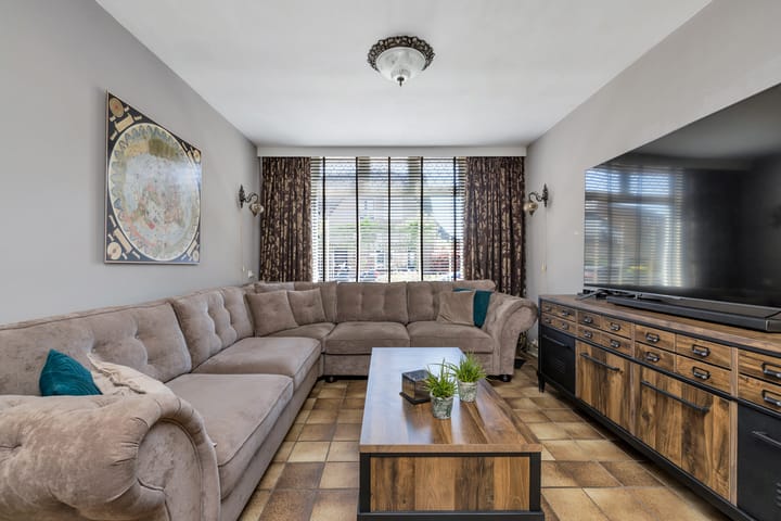 Foto 9 van Radiostraat 4