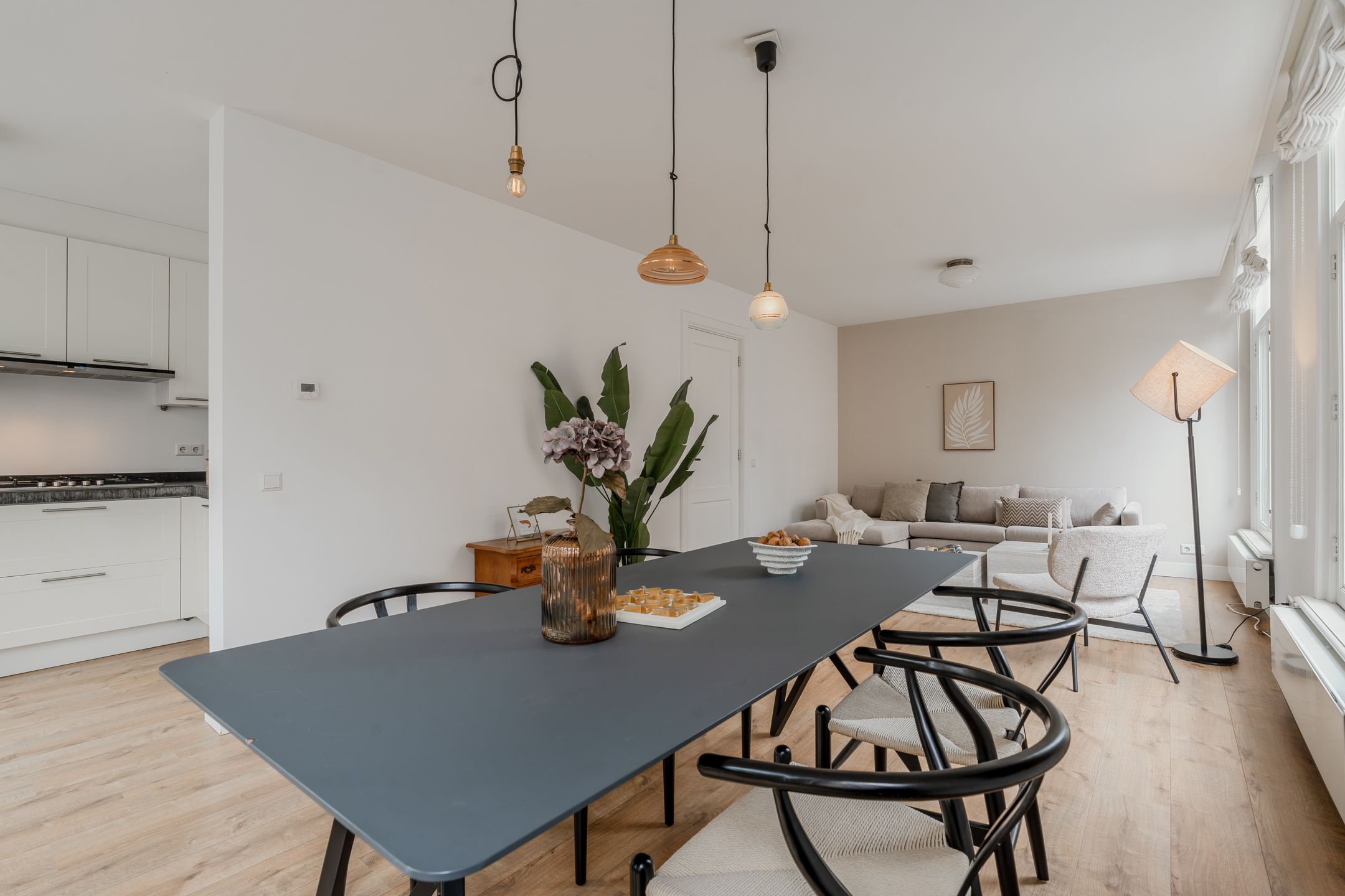 Foto 9 van Tweede Helmersstraat 28-1