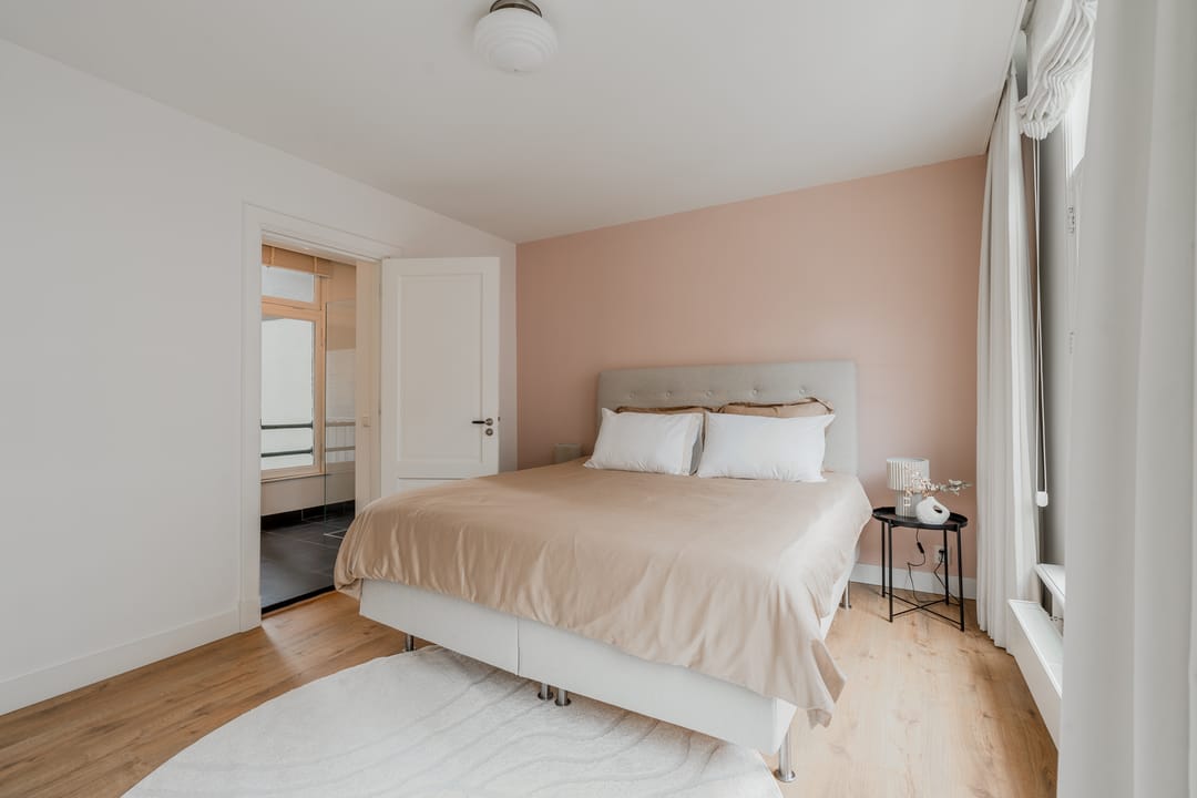 Foto 26 van Tweede Helmersstraat 28-1