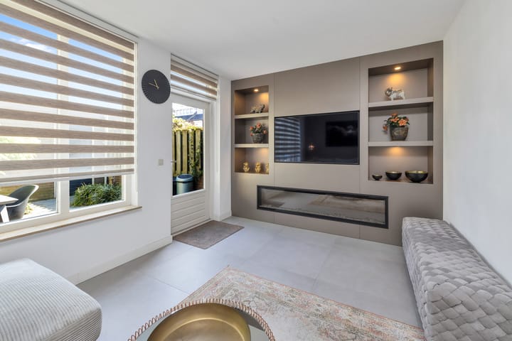 Foto 11 van Hoogstraat 187