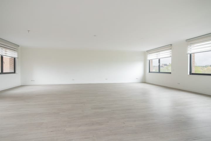 Foto 5 van Bellefroidlunet 44-D