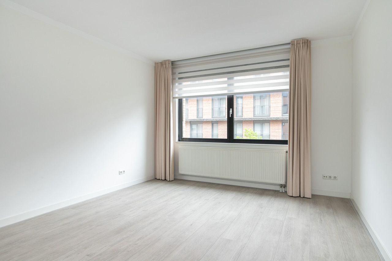 Photo 12 of Bellefroidlunet 44-D