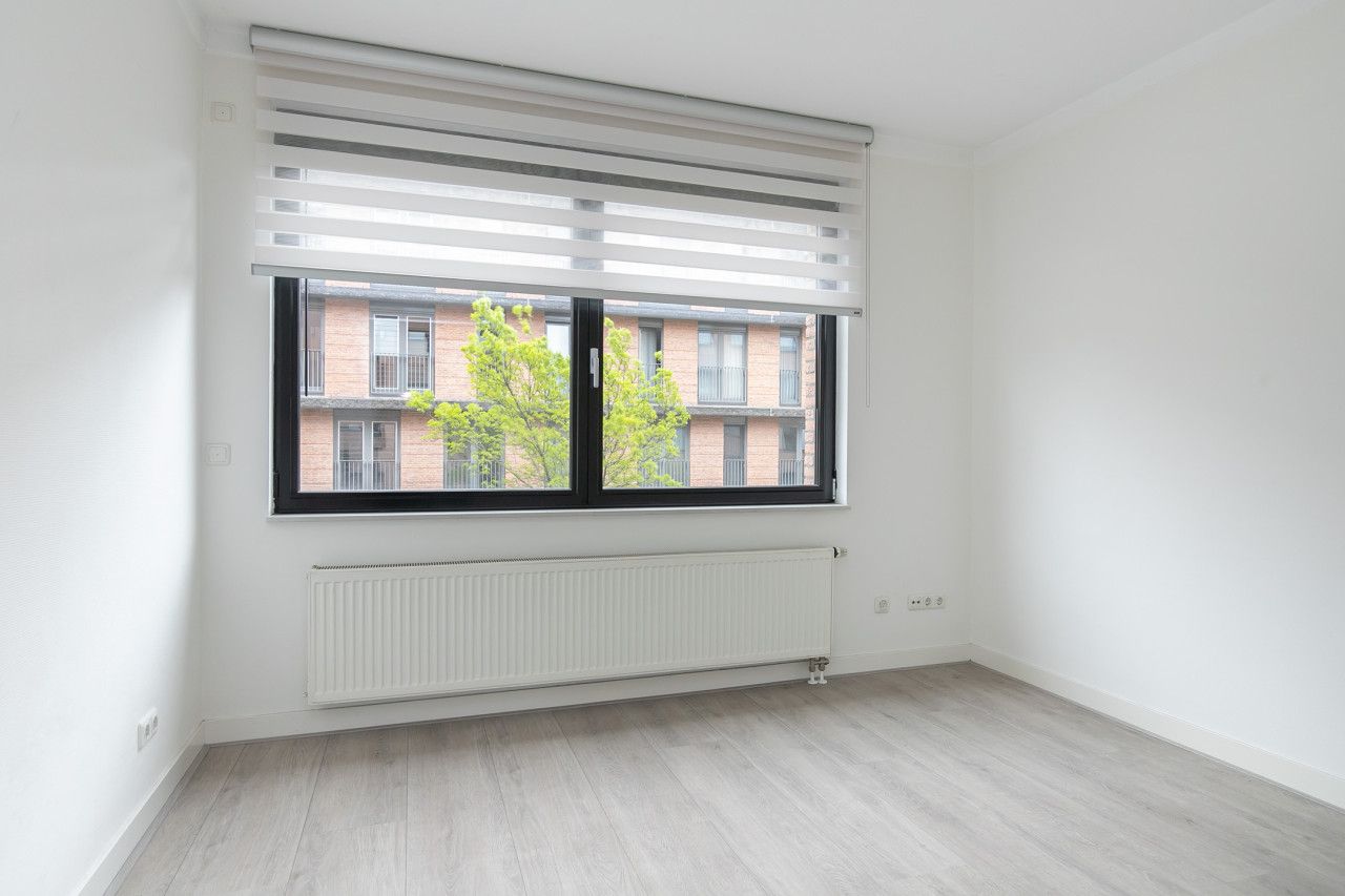 Photo 14 of Bellefroidlunet 44-D