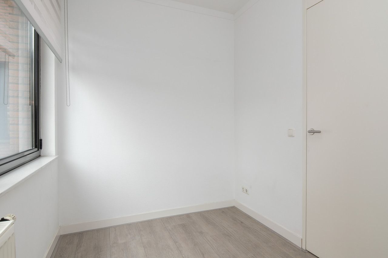 Photo 18 of Bellefroidlunet 44-D